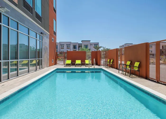 Springhill By Marriott Phoenix West/avondale Hotel